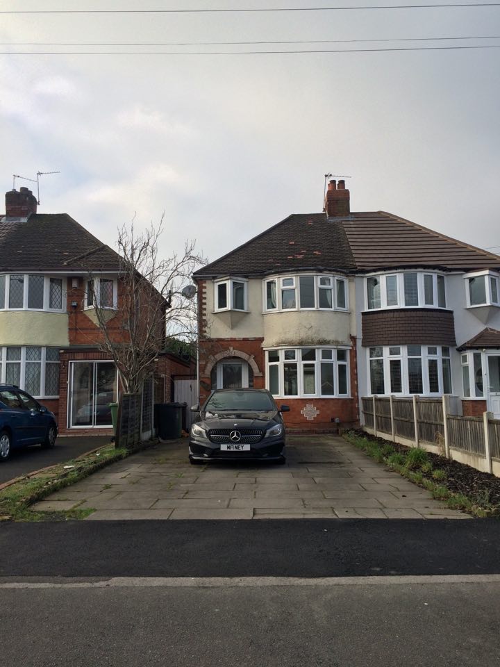 315 Hobsmoat road, Solihull, B92 8JS